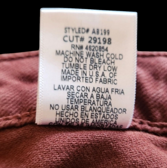 JUSTUSA~Maroon Wide Leg Denim Jeans~Raw Hem~size 10 - Picture 6 of 11